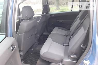 Універсал Opel Zafira 2008 в 