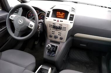 Універсал Opel Zafira 2008 в 