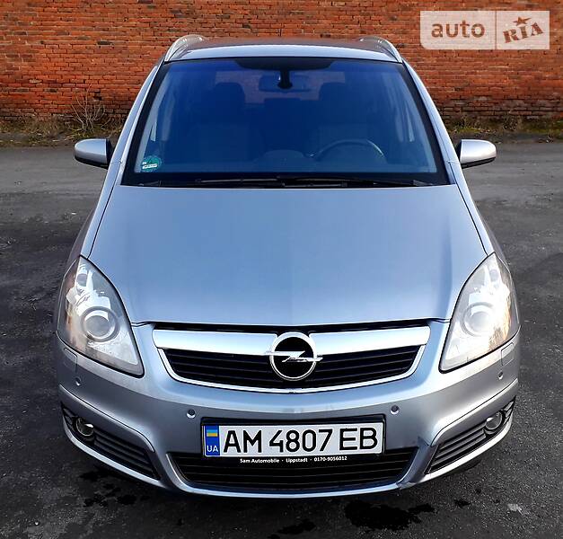 Мінівен Opel Zafira 2006 в Звягелі
