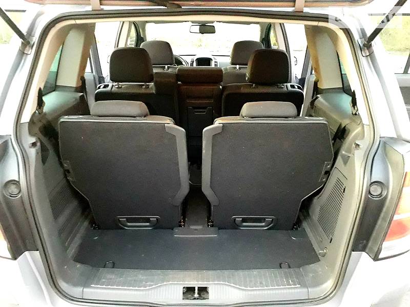 Мінівен Opel Zafira 2006 в Звягелі