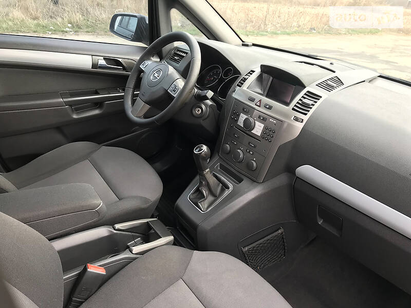 Універсал Opel Zafira 2008 в Києві фото 31 Універсал Opel Zafira 2008 в Києві