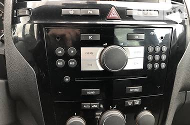 Універсал Opel Zafira 2011 в Львові