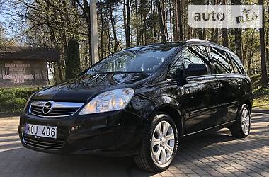 Мінівен Opel Zafira 2010 в 