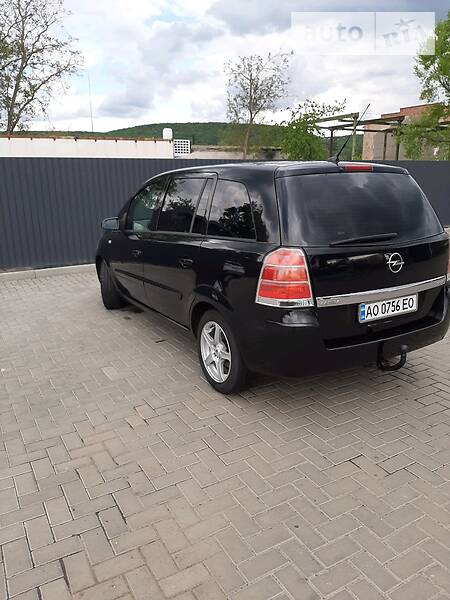 Минивэн Opel Zafira 2007 в Ужгороде фото 16 Минивэн Opel Zafira 2007 в Ужгороде