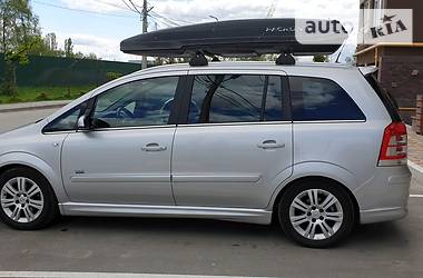 Мінівен Opel Zafira 2008 в 