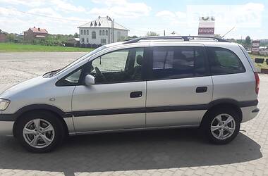 Минивэн Opel Zafira 2000 в Черновцах