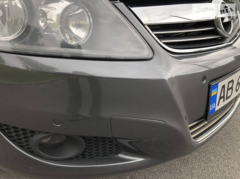 Мінівен Opel Zafira 2009 в Вінниці