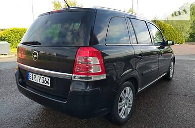 Мінівен Opel Zafira 2008 в Дрогобичі