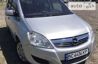 Універсал Opel Zafira 2009 в 
