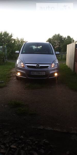 Минивэн Opel Zafira 2006 в Ковеле