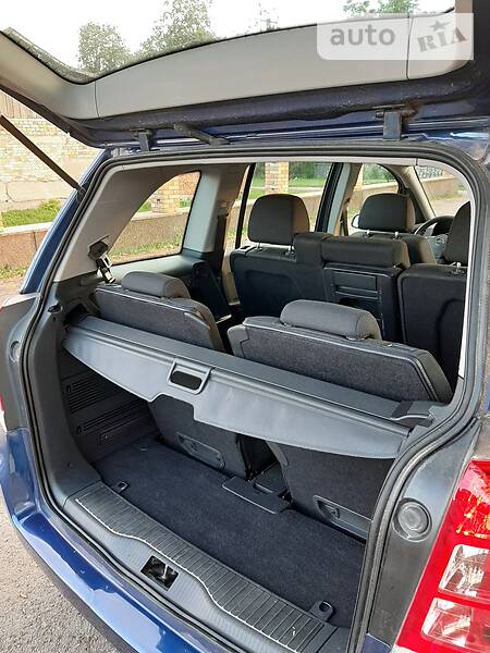 Мінівен Opel Zafira 2008 в Тернополі