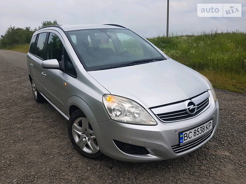 Мінівен Opel Zafira 2009 в 