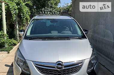 Минивэн Opel Zafira 2014 в Николаеве