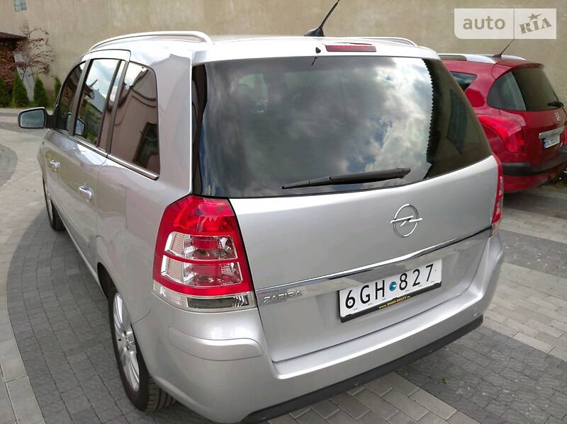 Універсал Opel Zafira 2010 в Стрию фото 13 Універсал Opel Zafira 2010 в Стрию