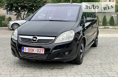 Мінівен Opel Zafira 2009 в Івано-Франківську