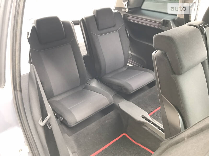 Мінівен Opel Zafira 2008 в Рівному