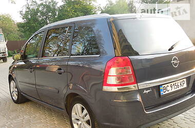 Універсал Opel Zafira 2008 в 