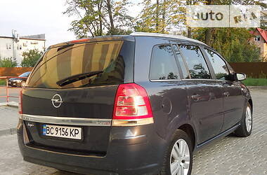 Універсал Opel Zafira 2008 в 