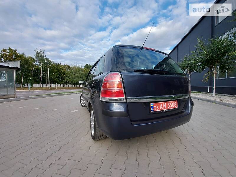 Мінівен Opel Zafira 2007 в Білій Церкві