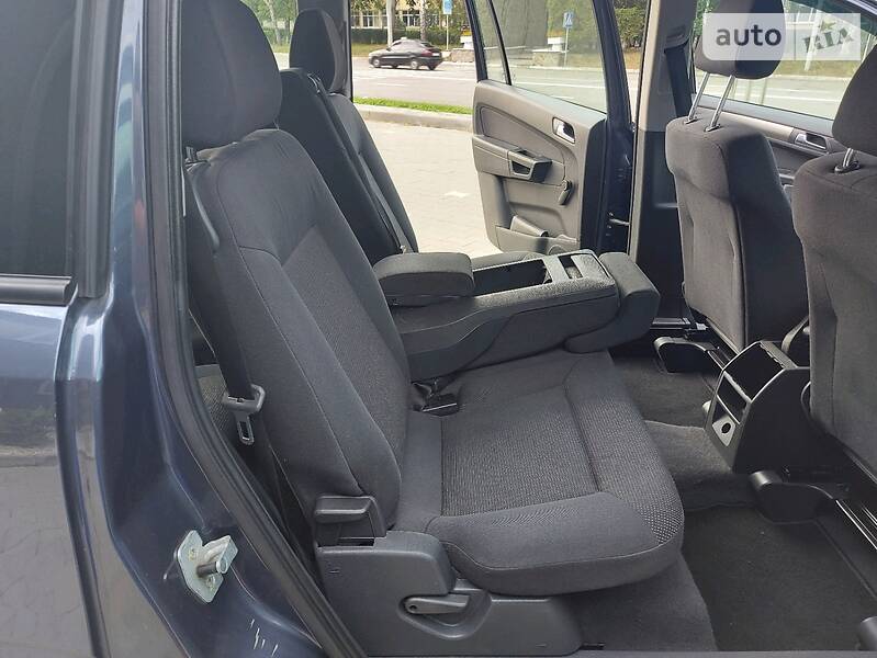Мінівен Opel Zafira 2007 в Білій Церкві