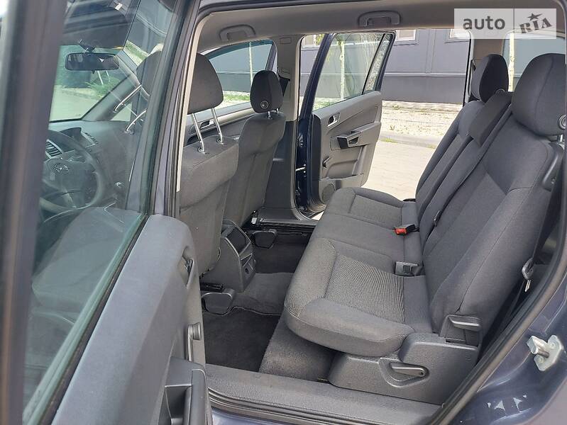 Мінівен Opel Zafira 2007 в Білій Церкві