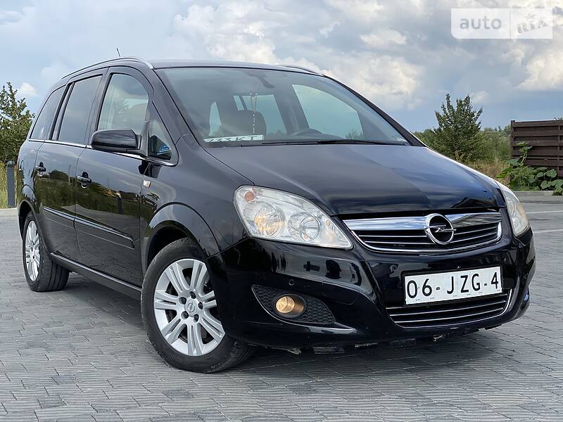 Мінівен Opel Zafira 2008 в Стрию фото 3 Мінівен Opel Zafira 2008 в Стрию