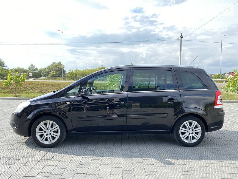Мінівен Opel Zafira 2008 в Стрию фото 9 Мінівен Opel Zafira 2008 в Стрию