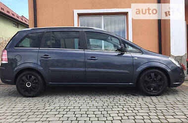 Мінівен Opel Zafira 2006 в 