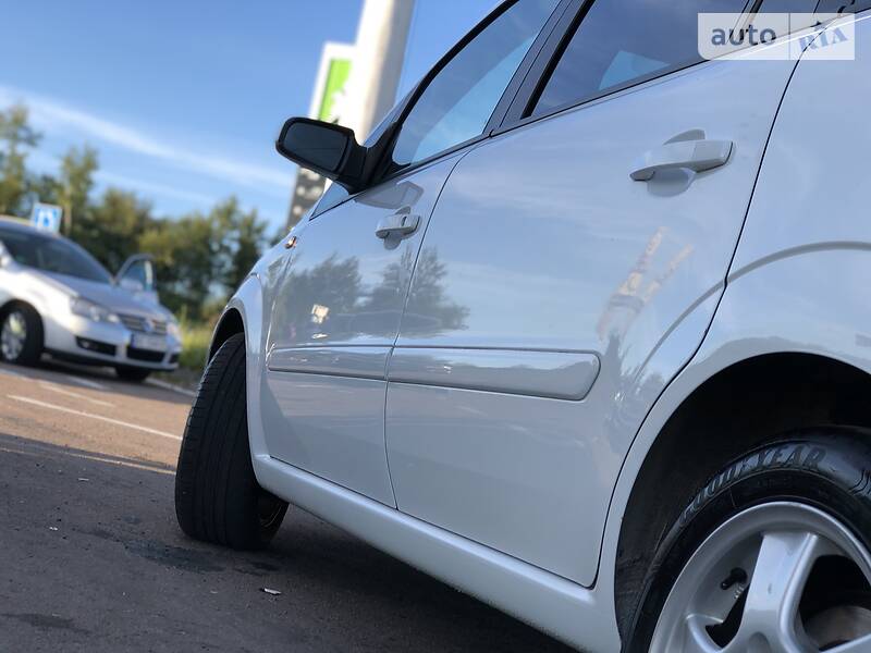 Мінівен Opel Zafira 2009 в Дрогобичі