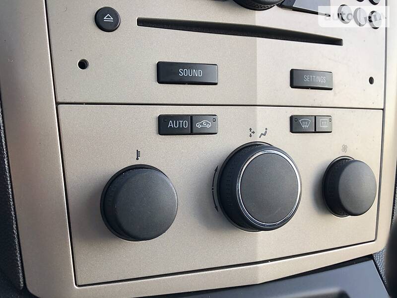 Мінівен Opel Zafira 2009 в Дрогобичі