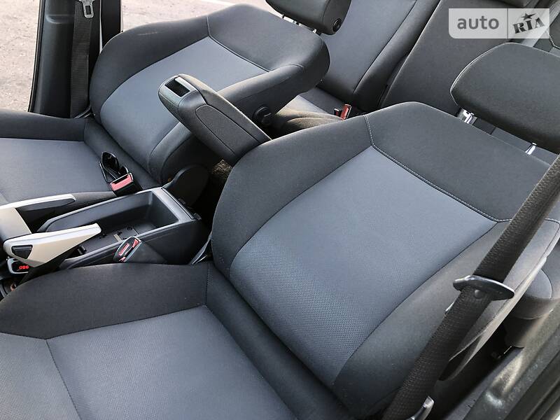 Мінівен Opel Zafira 2009 в Дрогобичі