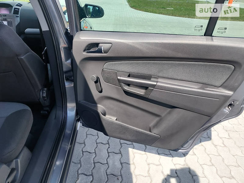 Мінівен Opel Zafira 2006 в Львові