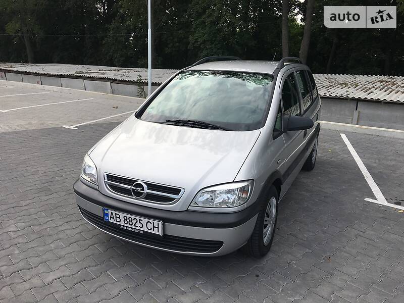 Універсал Opel Zafira 2003 в Вінниці