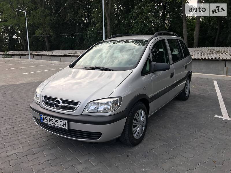 Універсал Opel Zafira 2003 в Вінниці