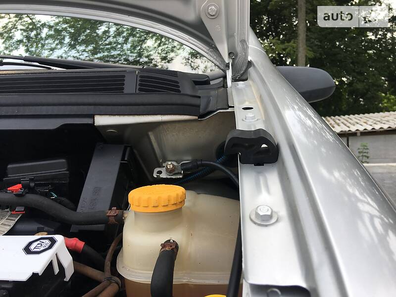 Універсал Opel Zafira 2003 в Вінниці