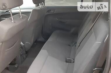 Opel Zafira 2010