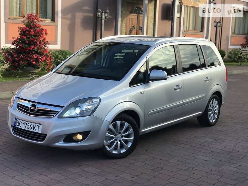 Універсал Opel Zafira 2009 в Стрию фото 2 Універсал Opel Zafira 2009 в Стрию