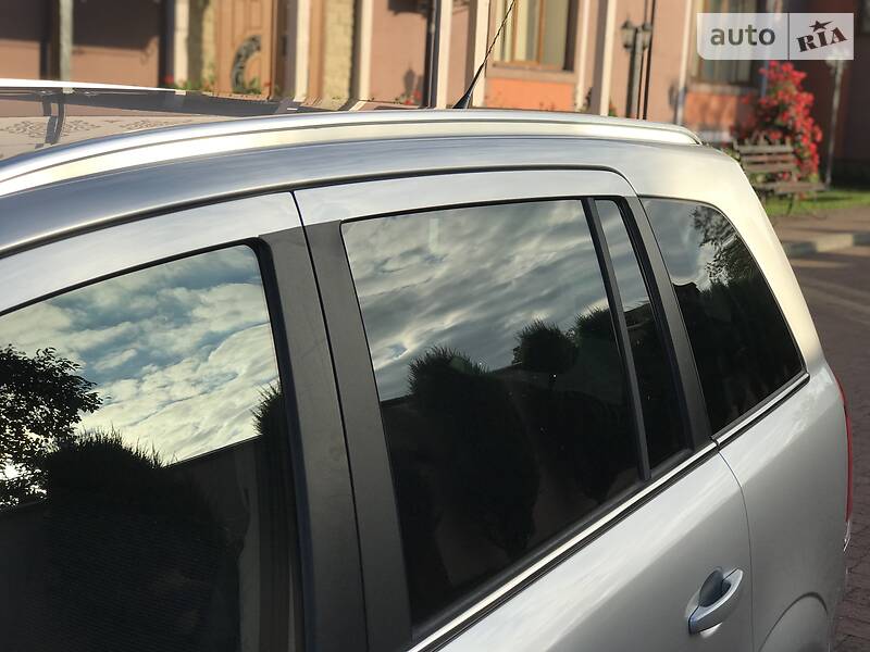 Універсал Opel Zafira 2009 в Стрию фото 23 Універсал Opel Zafira 2009 в Стрию