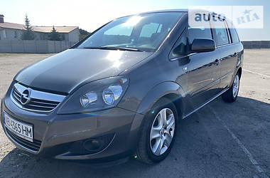 Минивэн Opel Zafira 2011 в Виннице