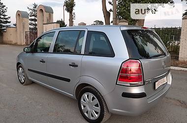 Минивэн Opel Zafira 2007 в Тернополе