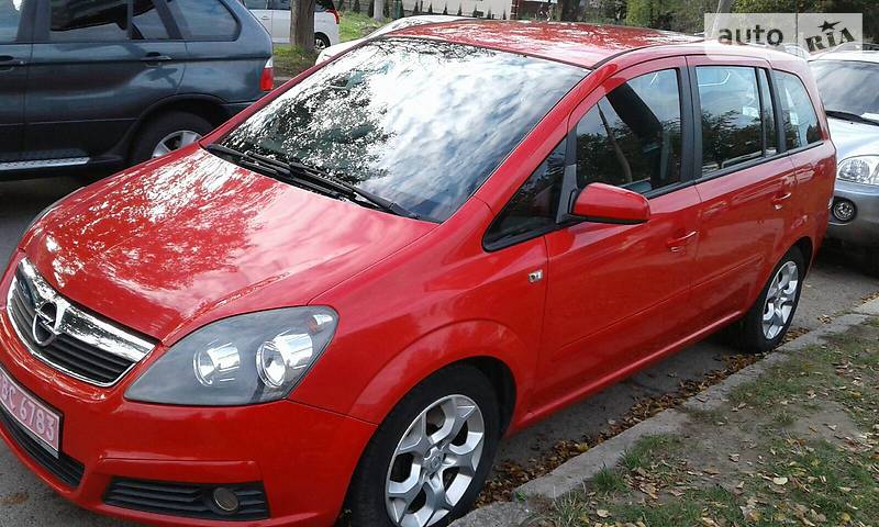 Минивэн Opel Zafira 2007 в Луцке