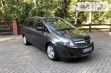 Opel Zafira 2011