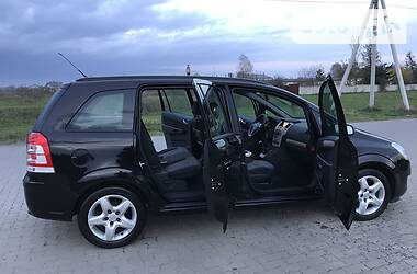 Минивэн Opel Zafira 2008 в Стрые