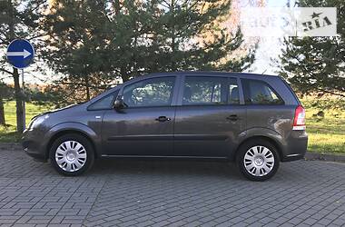 Минивэн Opel Zafira 2009 в Дрогобыче