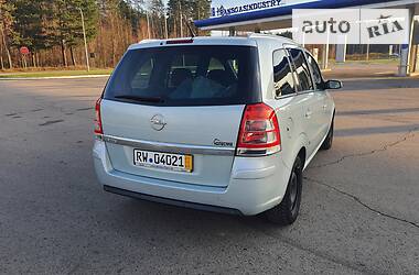 Мінівен Opel Zafira 2009 в Ковелі