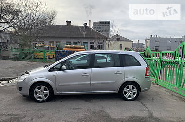 Универсал Opel Zafira 2009 в Запорожье