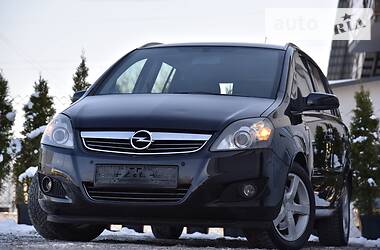 Универсал Opel Zafira 2009 в Дрогобыче