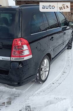 Минивэн Opel Zafira 2009 в Виннице