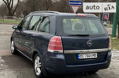 Минивэн Opel Zafira 2006 в Львове