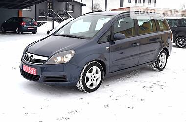 Минивэн Opel Zafira 2008 в Луцке